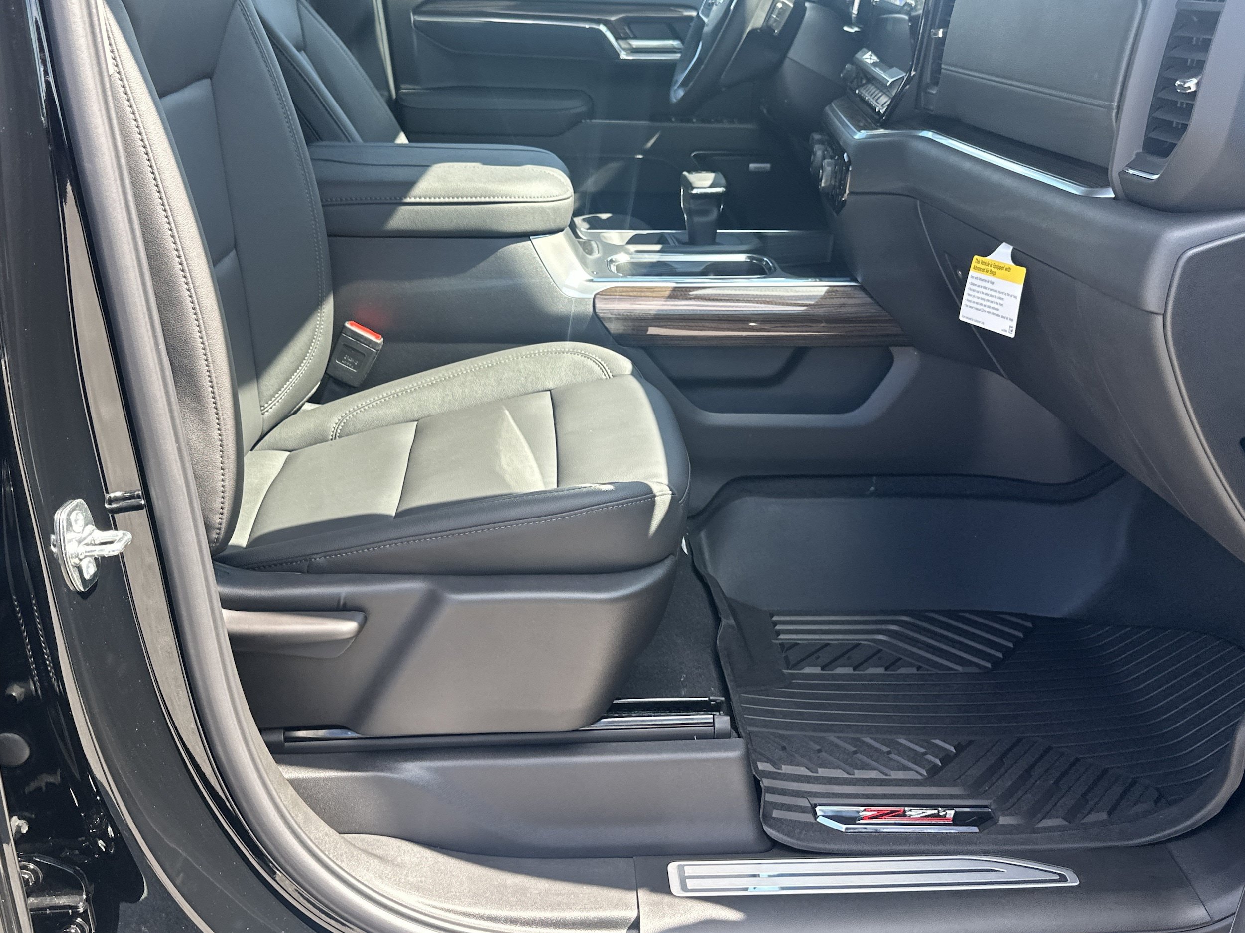 New 2026 Chevrolet Silverado 1500 LT Trail Boss w/ Convenience Package II AWD/4WD image 13