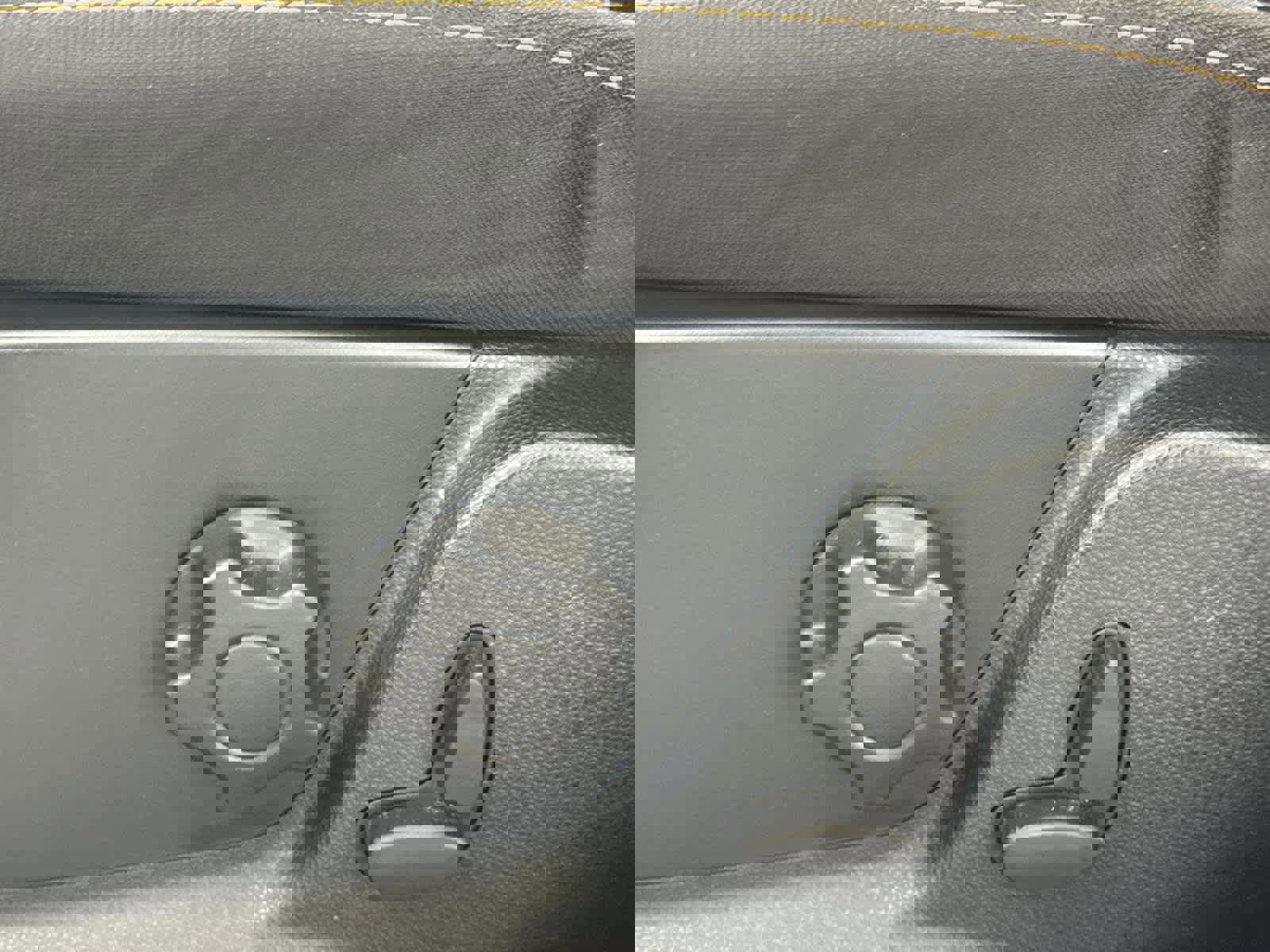 Used 2022 Ford EcoSport SE w/ SE Convenience Package image 12