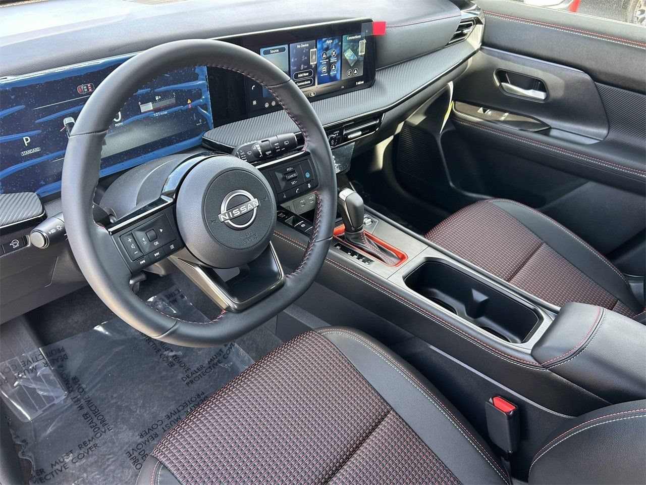 New 2026 Nissan Kicks SR FWD image 32