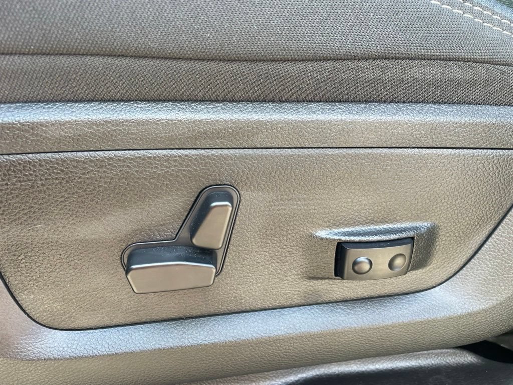New 2026 RAM 2500 Big Horn AWD/4WD image 21