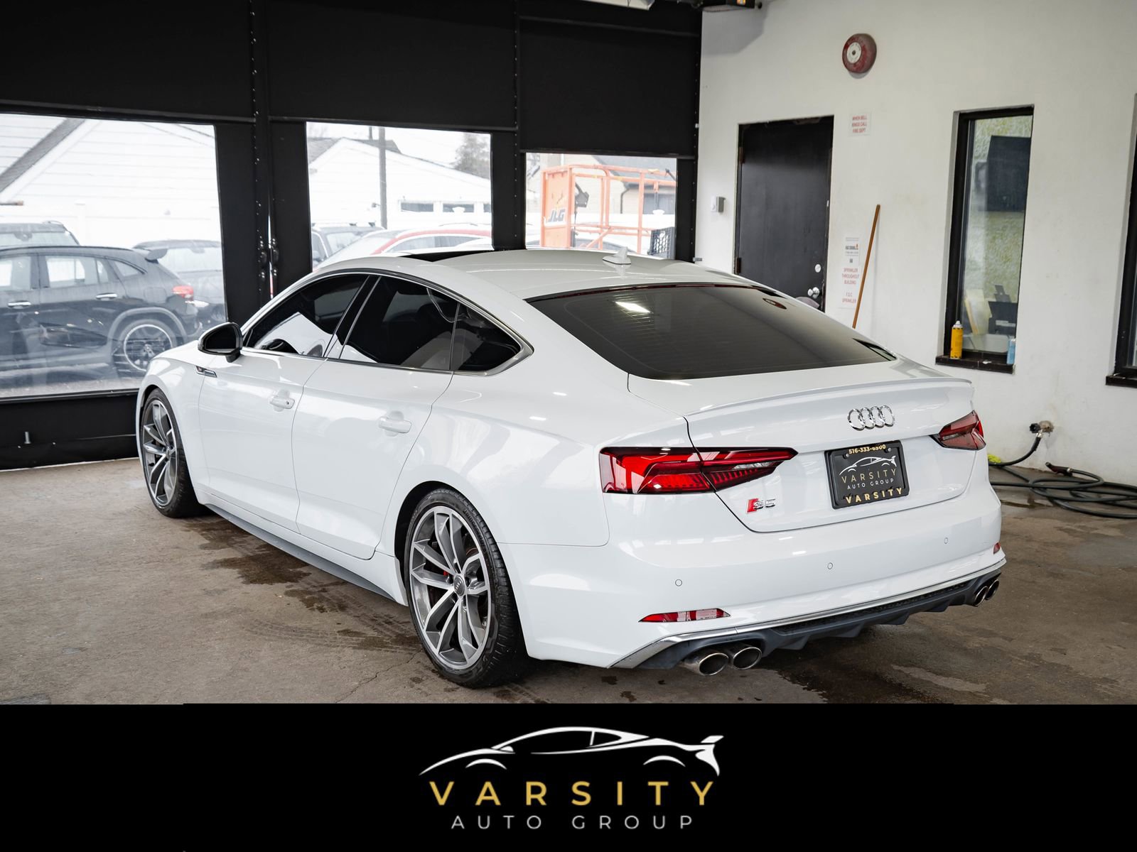 Used 2019 Audi S5 Premium Plus w/ Premium Plus image 3