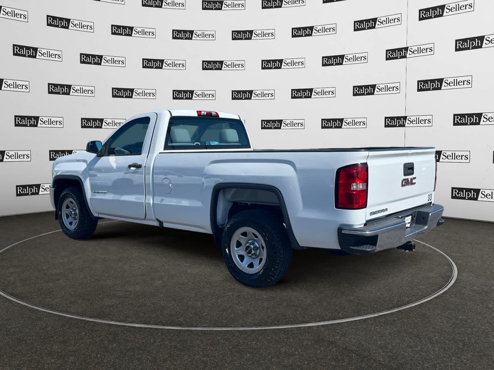 Used 2016 GMC Sierra 1500 2WD Regular Cab image 3