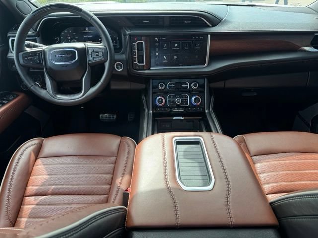 Used 2024 GMC Yukon Denali Ultimate AWD/4WD image 44