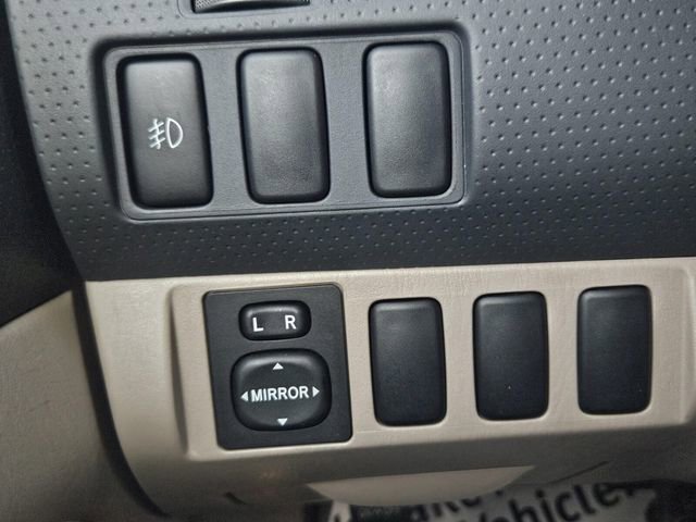 Used 2007 Toyota Tacoma PreRunner image 25