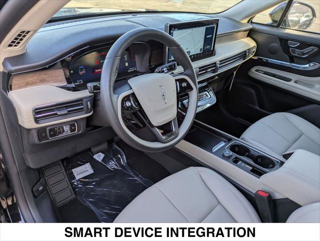 New 2025 Lincoln Corsair Reserve image 8