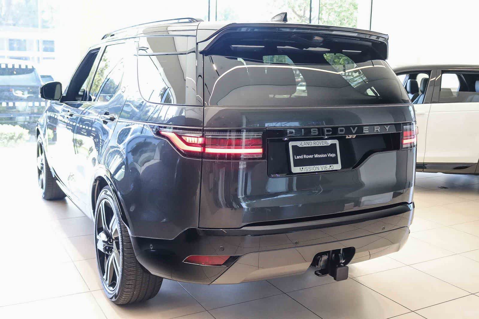 New 2026 Land Rover Discovery Dynamic SE AWD/4WD image 3