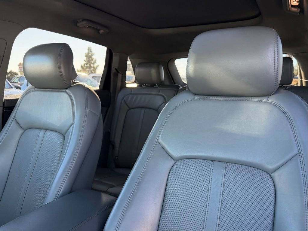Used 2019 Lincoln Nautilus Reserve image 17