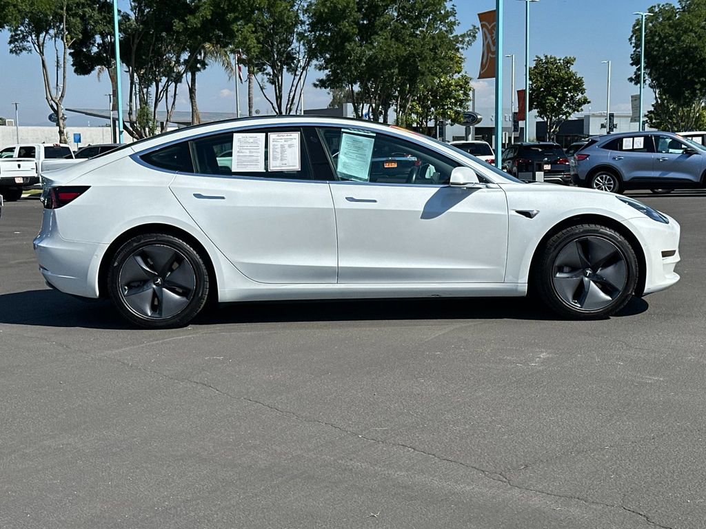 Used 2019 Tesla Model 3 Standard Range Plus RWD image 2