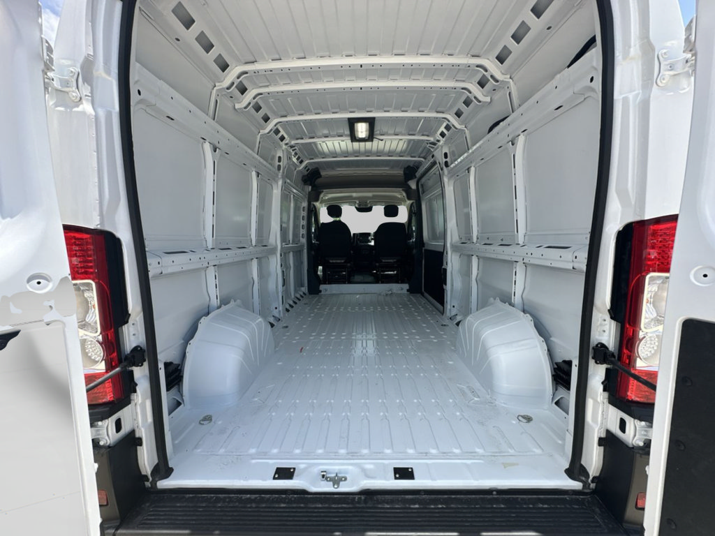 New 2026 RAM ProMaster 3500 w/ Convenience Group FWD image 31