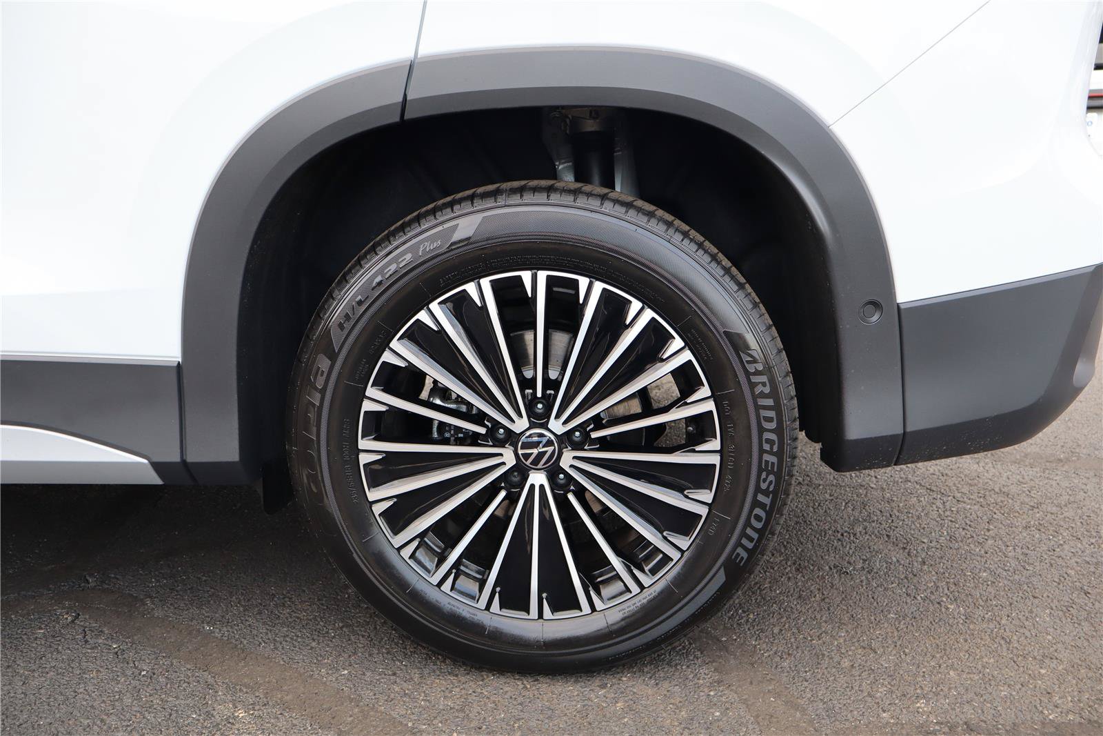 New 2026 Volkswagen Tiguan S AWD/4WD image 10