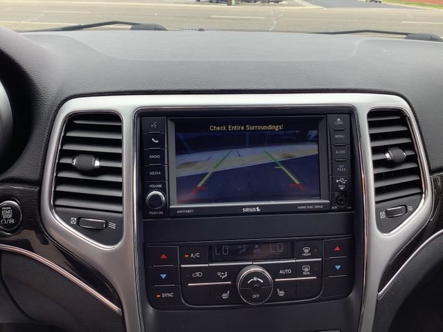 Used 2011 Jeep Grand Cherokee 70th Anniversary RWD image 19