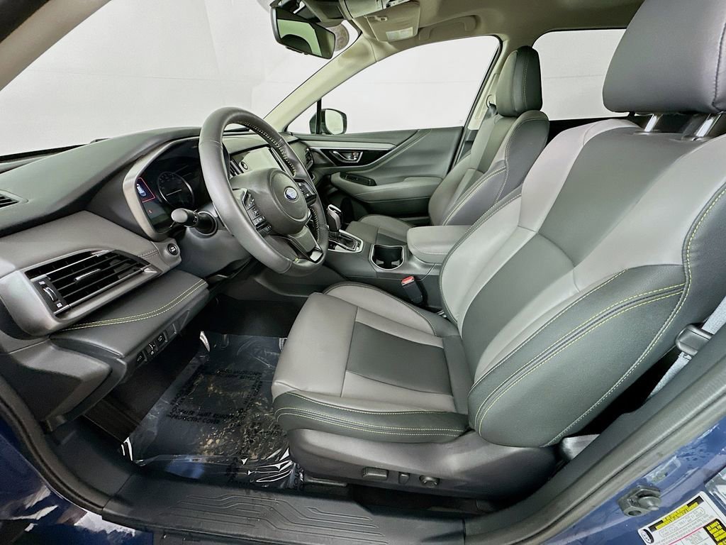 Certified 2025 Subaru Outback Onyx Edition image 28