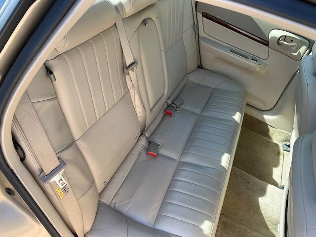 Used 2005 Chevrolet Impala LS w/ Preferred Equipment Group image 18