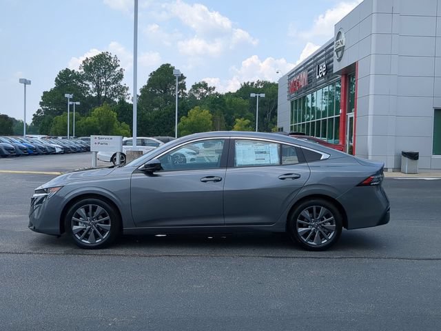 New 2026 Nissan Sentra SL w/ Floor Mat Package FWD image 6