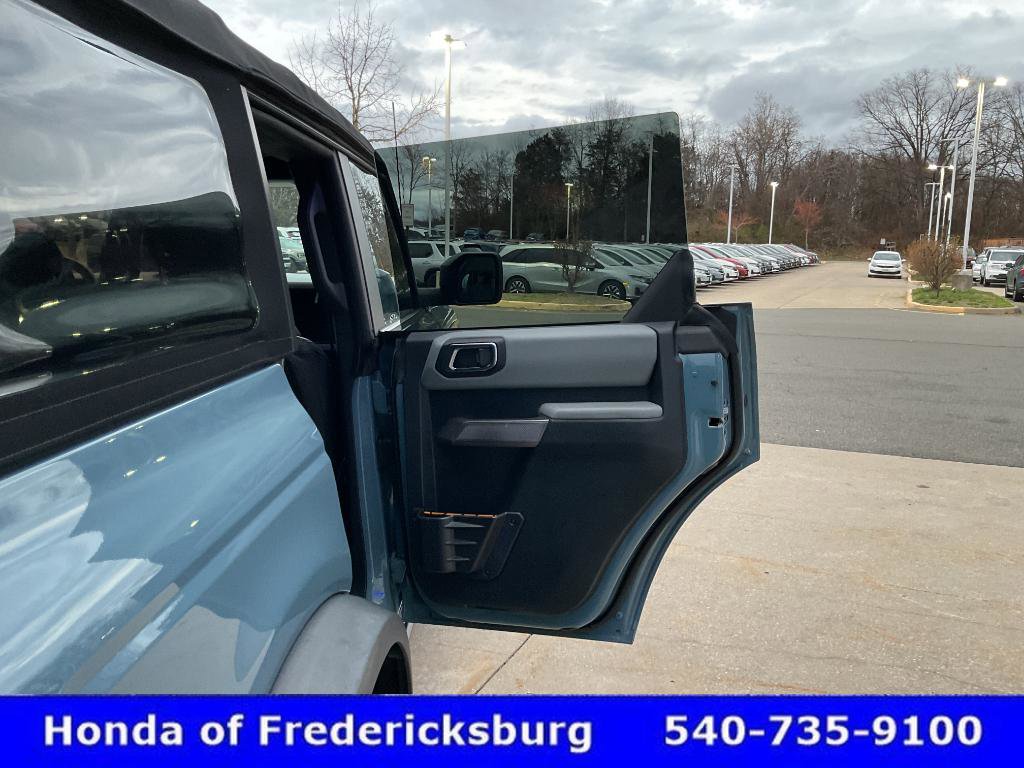 Used 2022 Ford Bronco Badlands image 19