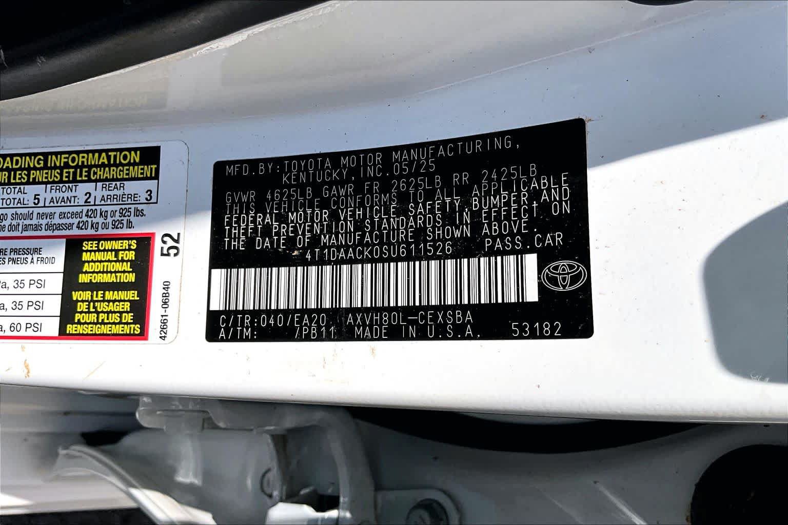 Used 2025 Toyota Camry SE FWD image 34