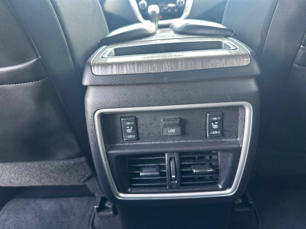 Used 2018 Nissan Murano SL w/ Moonroof Package FWD image 12