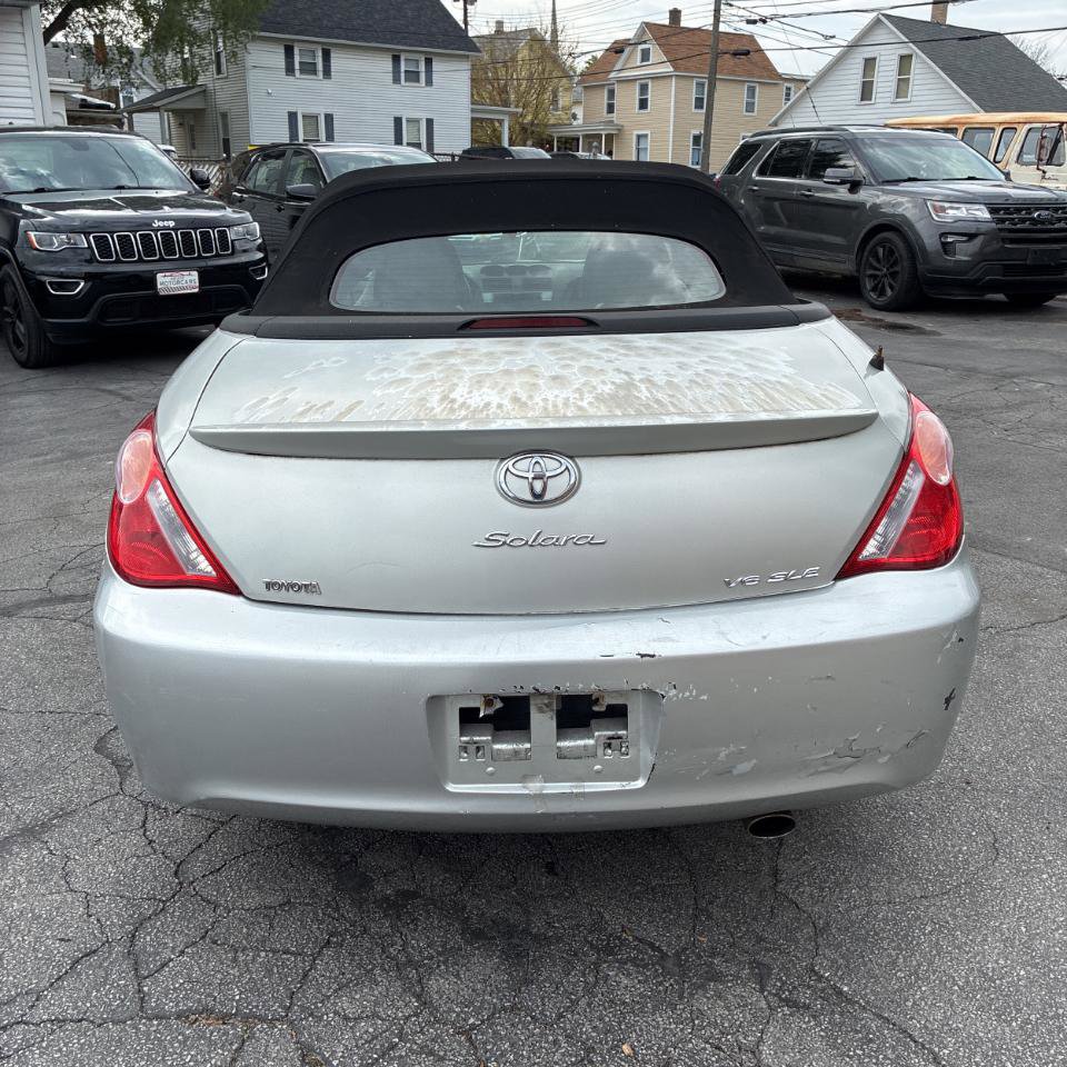 Used 2005 Toyota Solara SE FWD image 12