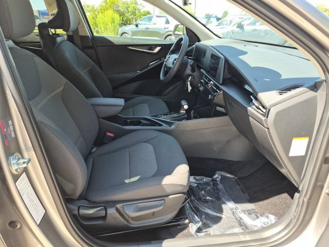 Used 2025 Kia Niro LX FWD image 29