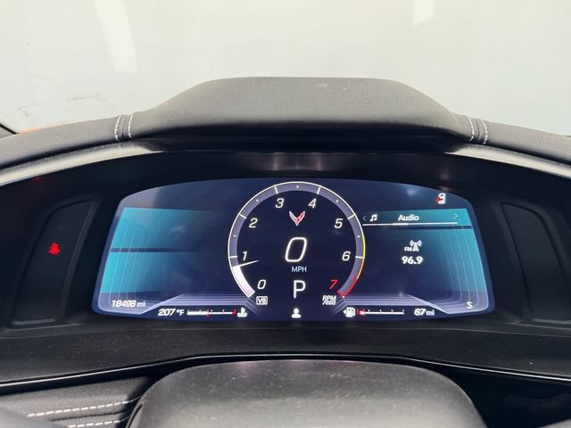 Used 2024 Chevrolet Corvette Stingray Preferred Cpe w/ 2LT RWD image 2