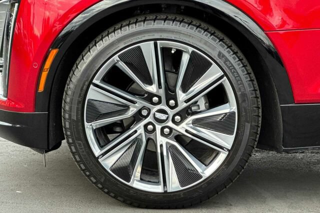 Certified 2026 Cadillac Lyriq Signature Luxury w/ Nappa Leather Package AWD/4WD image 25