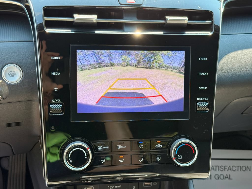 Used 2022 Hyundai Santa Cruz SEL w/ Activity Package FWD image 17