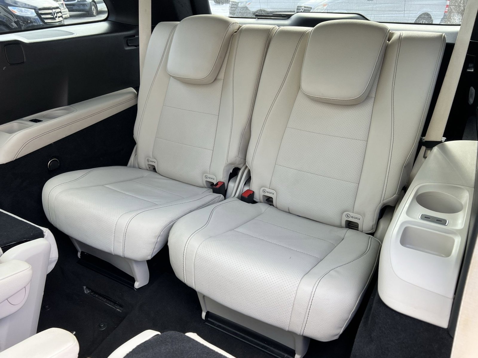 Certified 2023 Mercedes-Benz GLS 450 4MATIC image 23