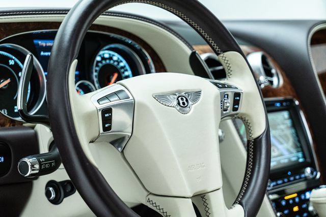 Used 2017 Bentley Flying Spur W12 AWD/4WD image 24