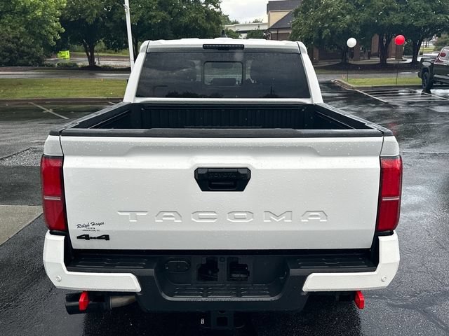 Used 2024 Toyota Tacoma TRD Off-Road w/ TRD Off Road Upgrade Package AWD/4WD image 4