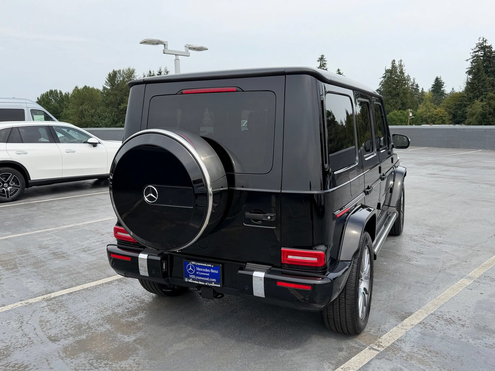 Used 2024 Mercedes-Benz G 550 image 8