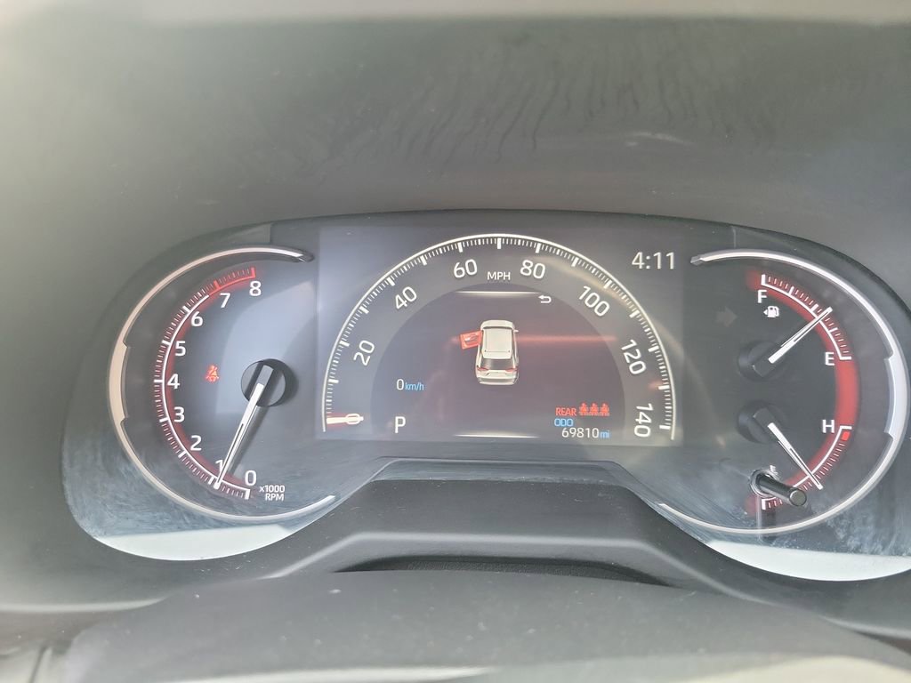 Used 2024 Toyota RAV4 LE FWD image 28