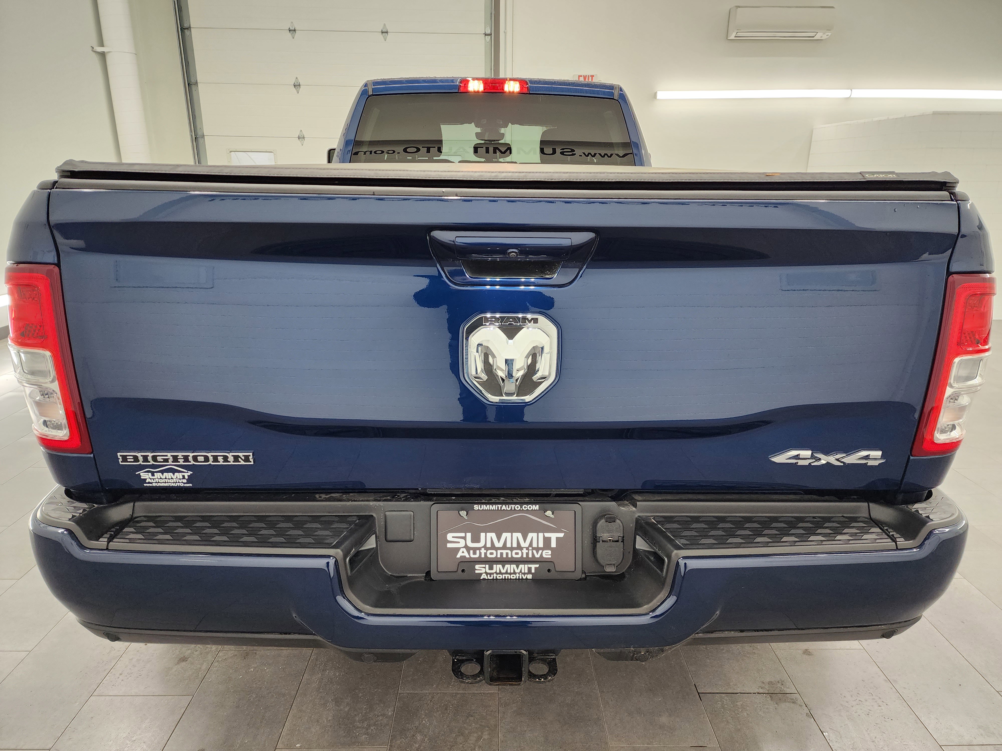 Used 2024 RAM 3500 Big Horn w/ Sport Appearance Package image 30