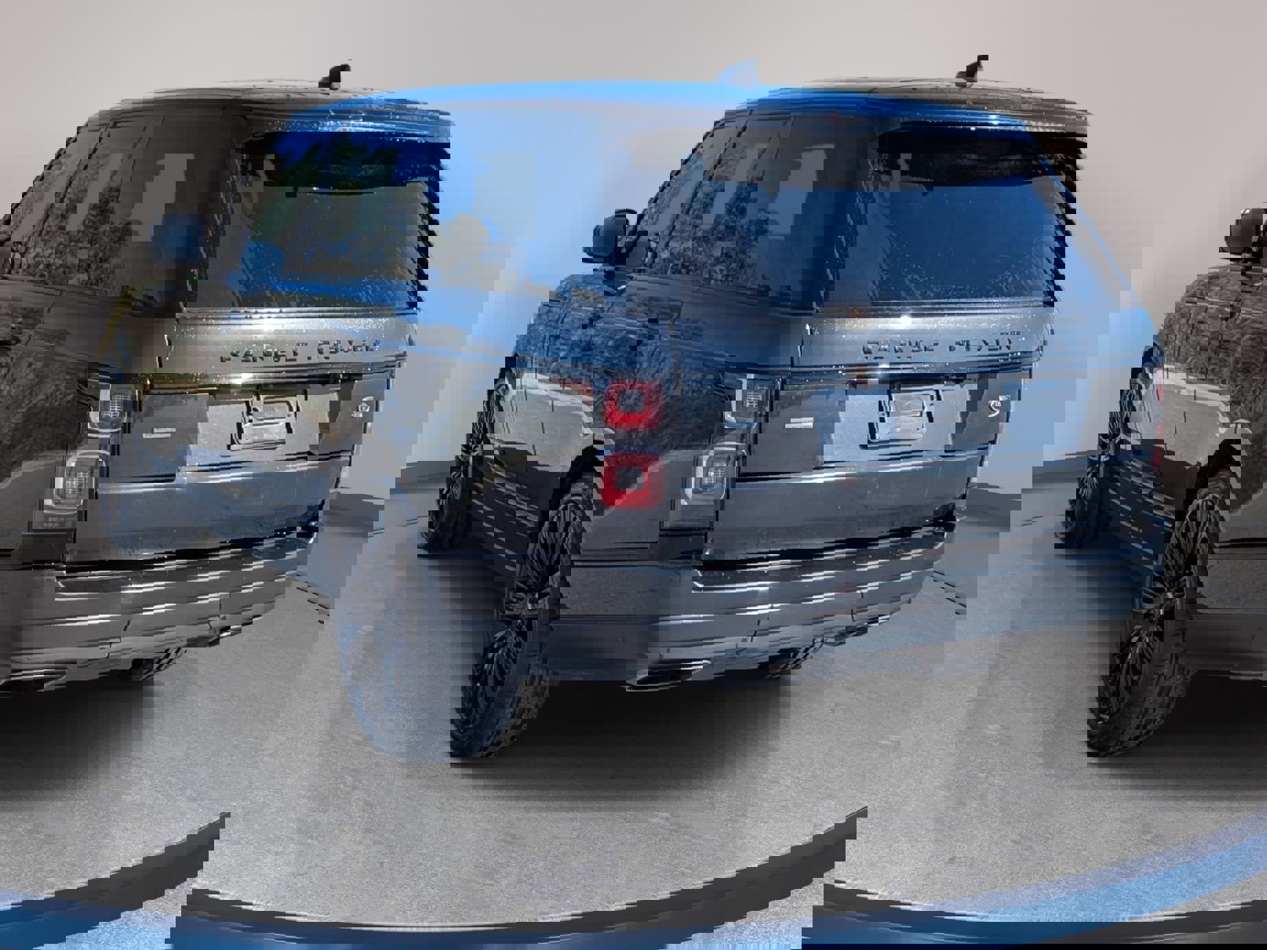 Used 2019 Land Rover Range Rover Supercharged image 7