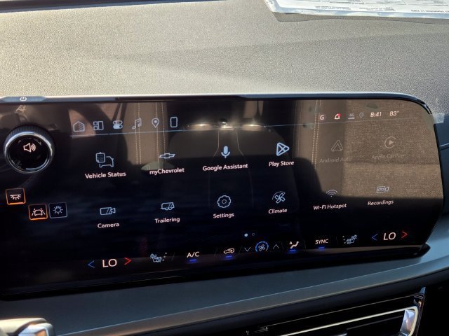 New 2027 Chevrolet Traverse LT w/ Driver Confidence Package FWD image 12