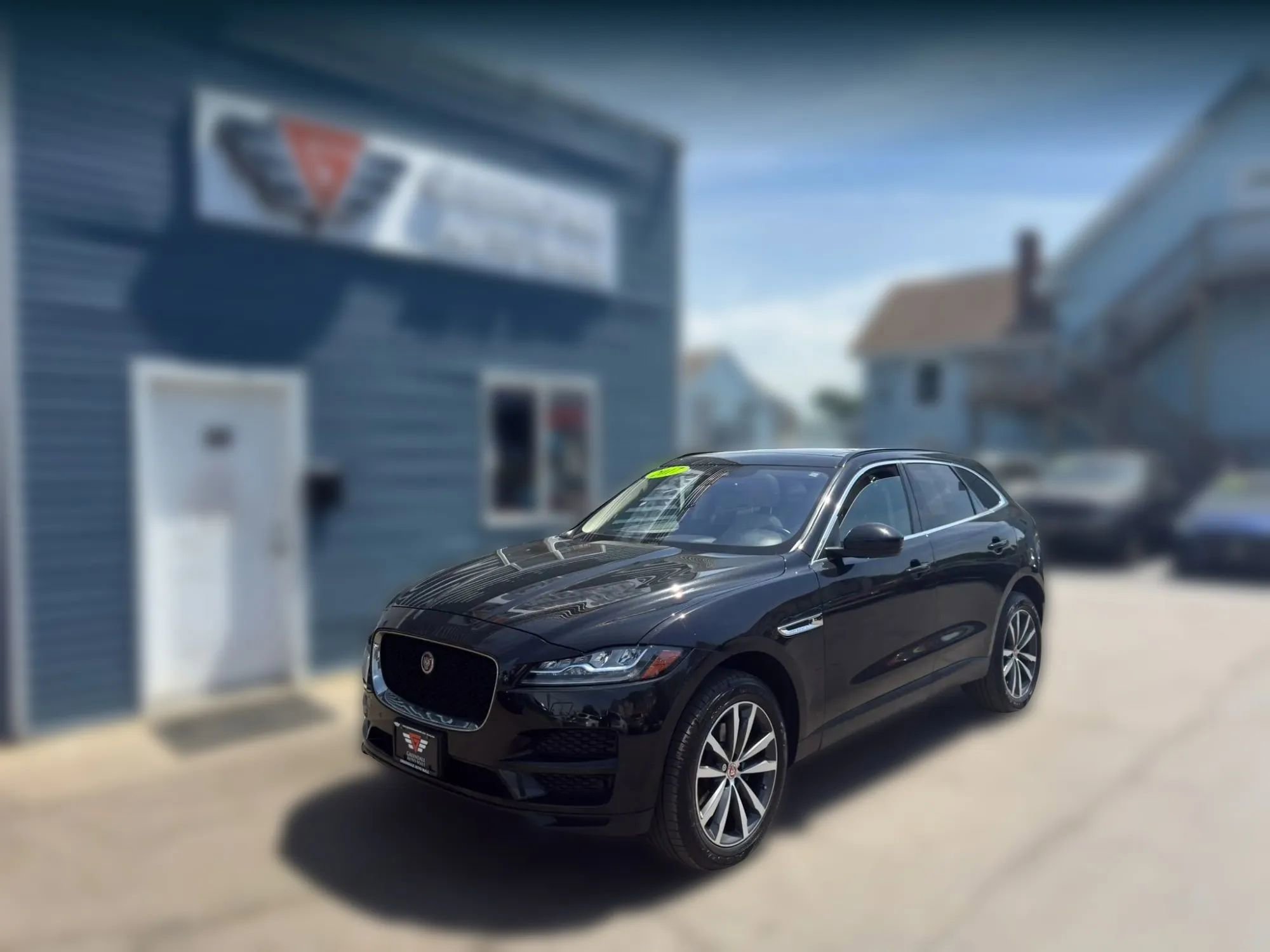 Used 2017 Jaguar F-PACE Prestige AWD/4WD image 4