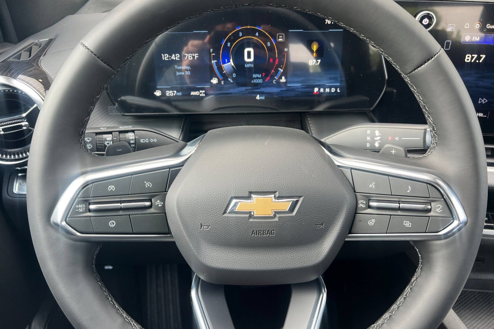 New 2026 Chevrolet Equinox LT w/ Safety and Technology Package AWD/4WD image 21