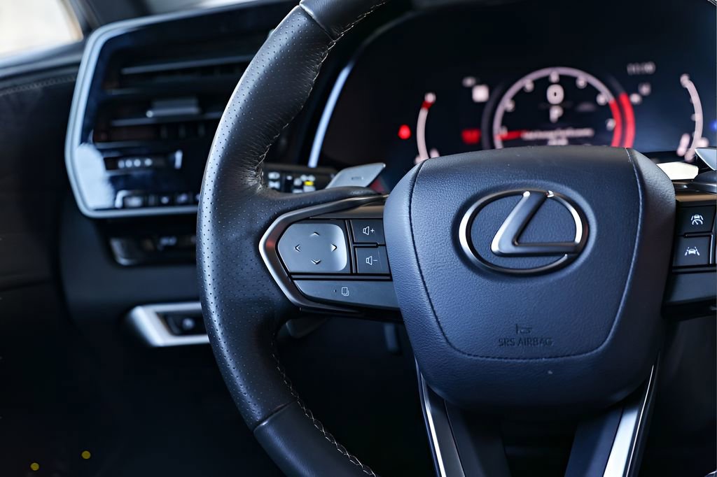Used 2024 Lexus RX 350 F Sport w/ Technology Package AWD/4WD image 25