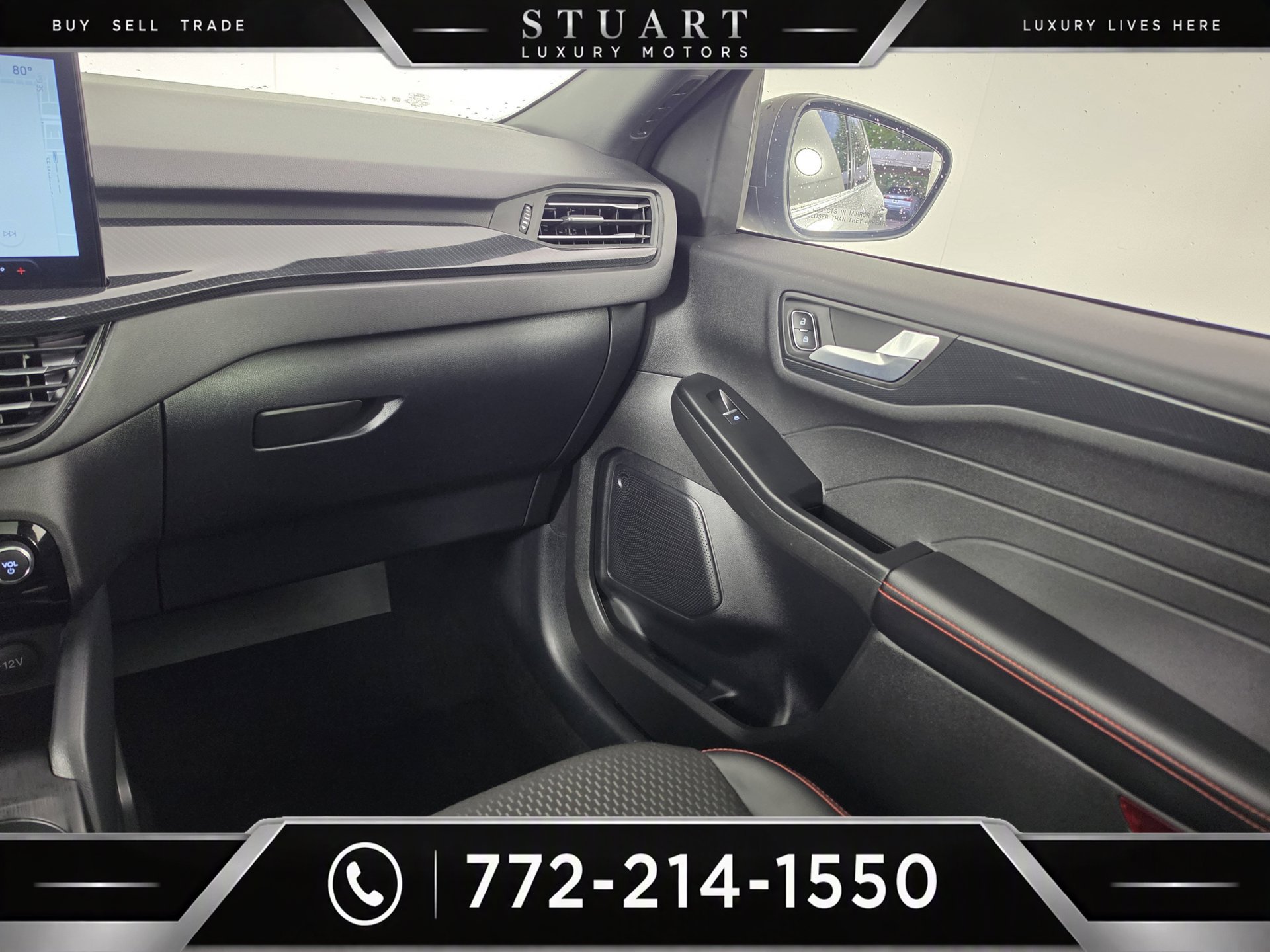 Used 2025 Ford Escape ST-Line w/ Equipment Group 301A FWD image 26