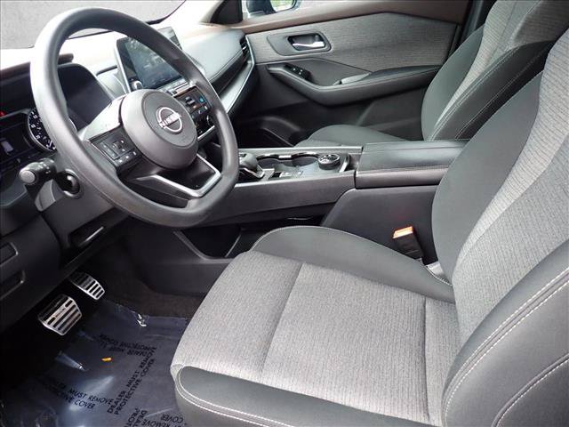 Used 2022 Nissan Rogue SV AWD/4WD image 10