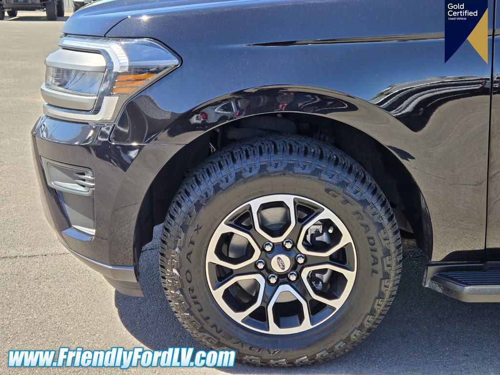 Certified 2023 Ford Expedition XLT RWD image 5