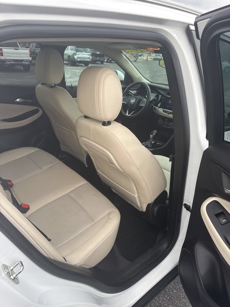 Used 2023 Buick Encore GX Select AWD/4WD image 43