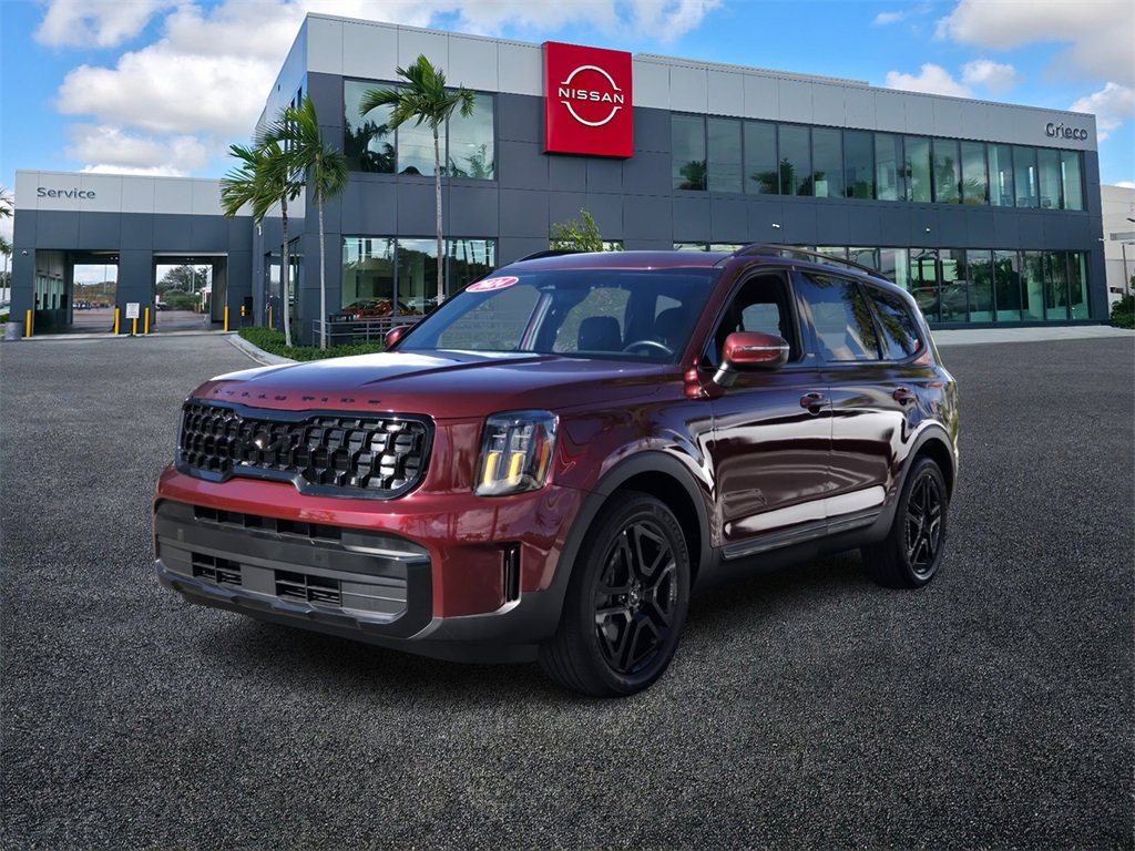 Used 2024 Kia Telluride EX X-Line image 3
