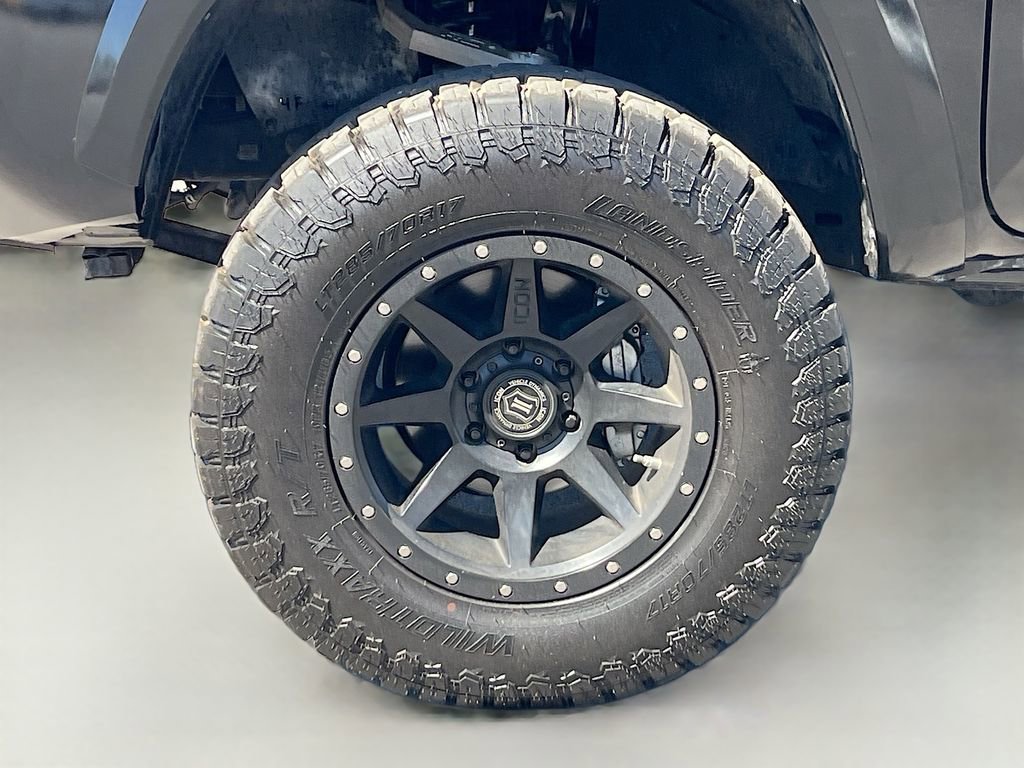 Used 2023 Toyota Tacoma TRD Sport w/ Advanced Technology Package AWD/4WD image 29