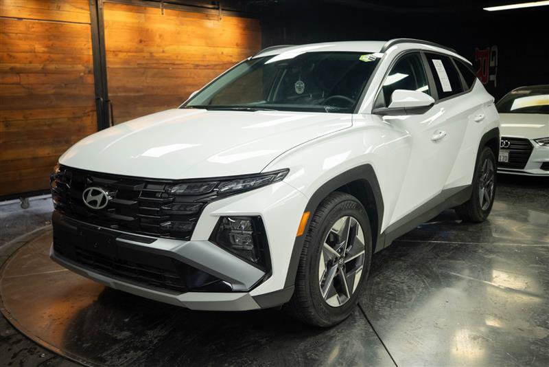 Used 2026 Hyundai Tucson SEL FWD image 2