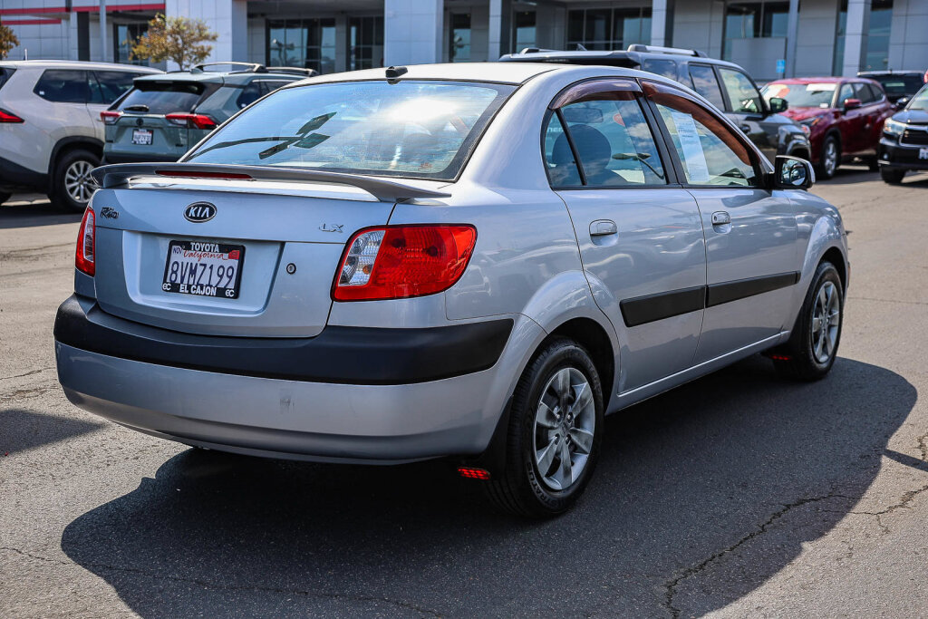 Used 2009 Kia Rio LX FWD image 18