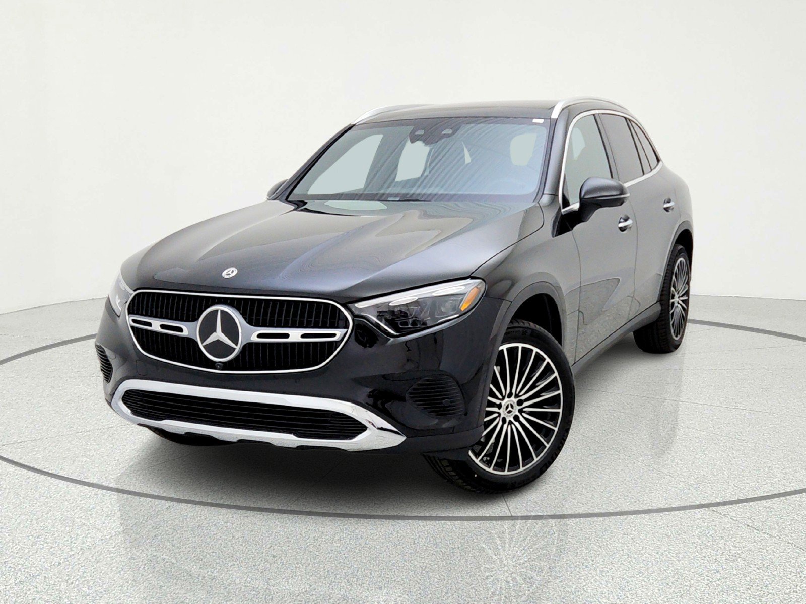 New 2026 Mercedes-Benz GLC 300 image 2