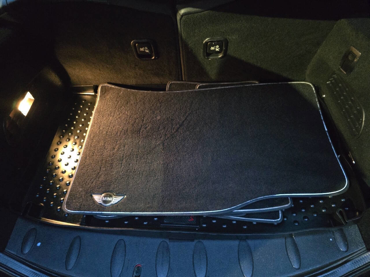 Used 2012 MINI Cooper Clubman S w/ Technology Pkg image 30