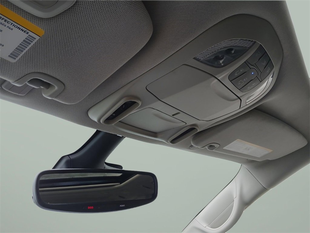 Used 2023 Chrysler Pacifica Limited image 24