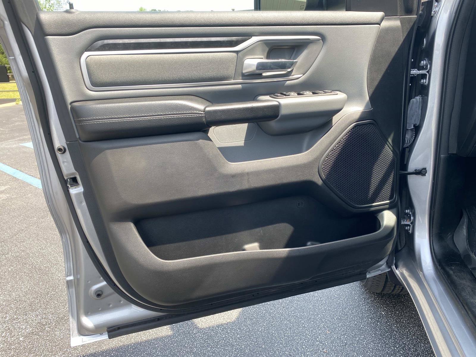 Used 2023 RAM 1500 Big Horn AWD/4WD image 22
