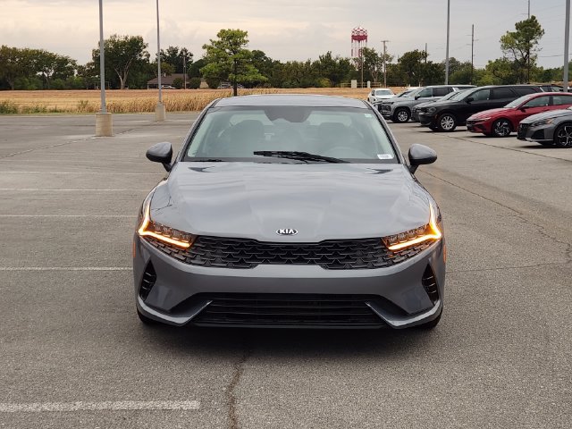 Used 2021 Kia K5 LXS FWD image 2